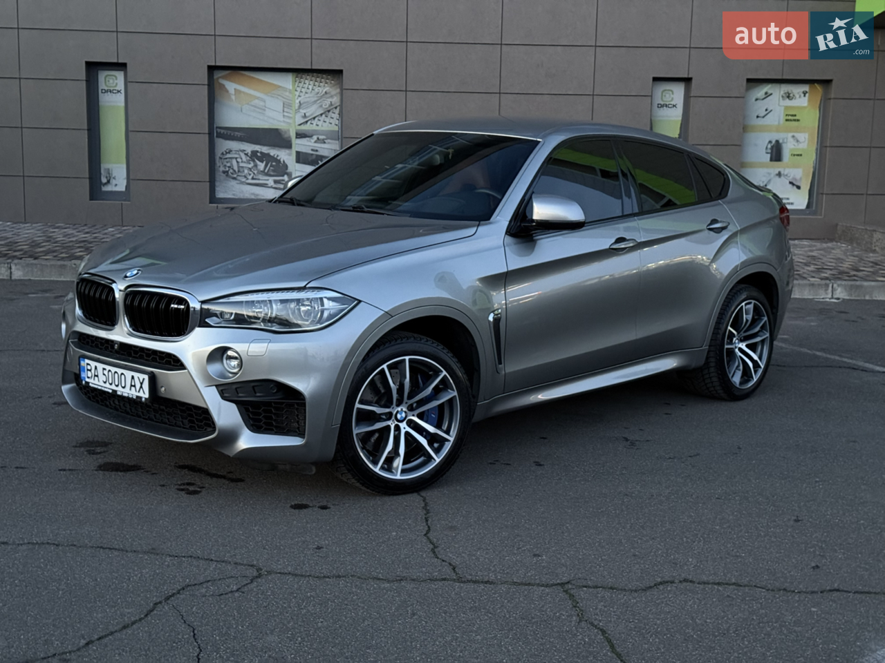 2015 BMW X6 M - мініатюра 31