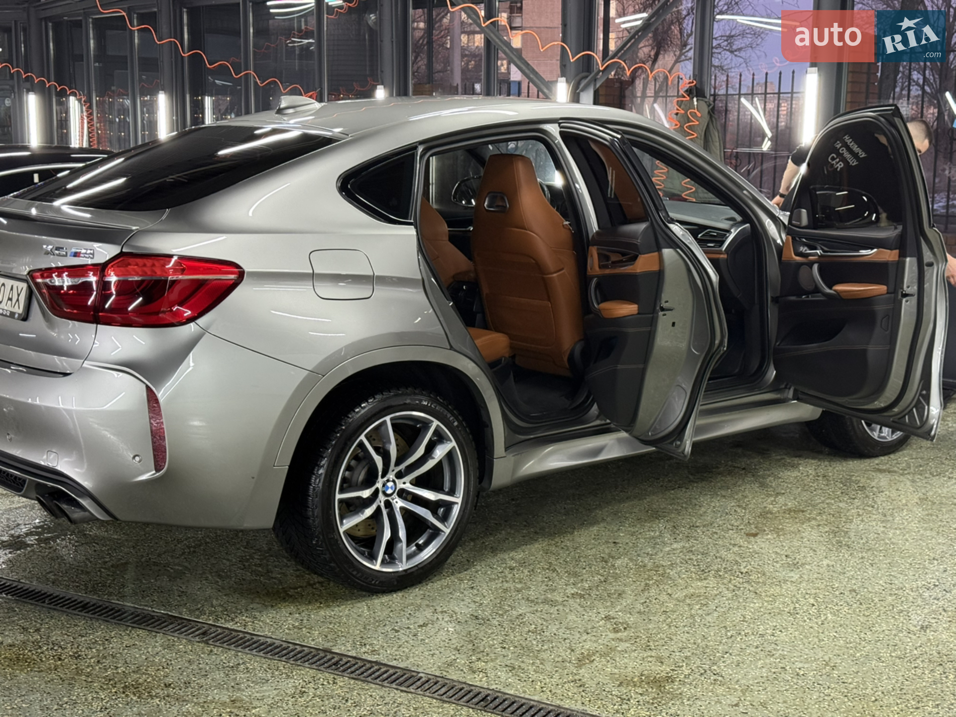 2016 BMW X6 M - мініатюра 12