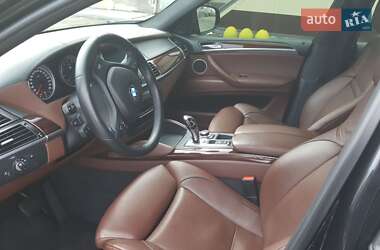 Внедорожник / Кроссовер BMW X6 M 2010 в 