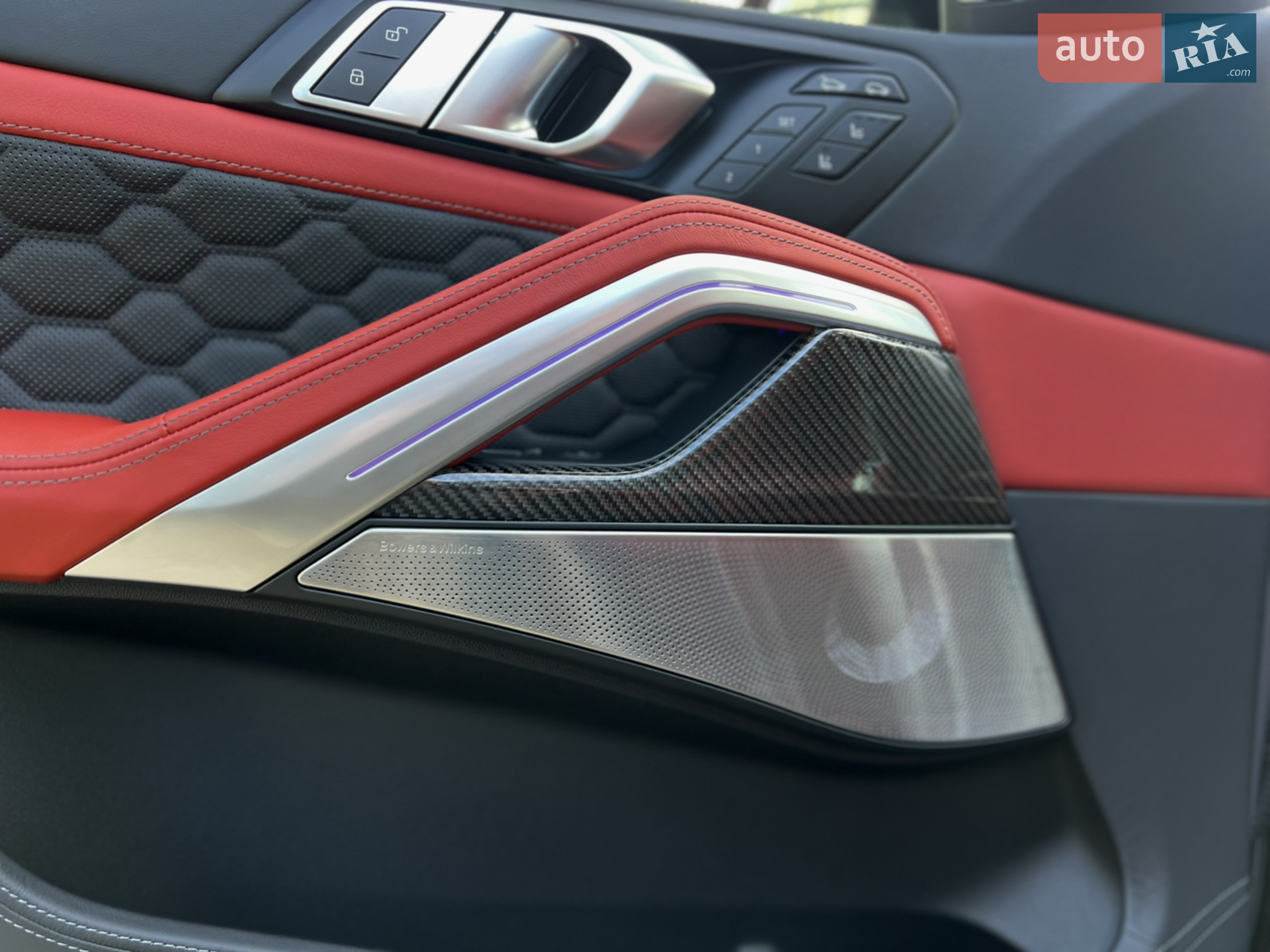 2023 BMW X6 M - мініатюра 32
