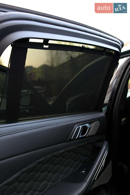 Внедорожник / Кроссовер BMW X6 M 2020 в Ровно фото 14 Внедорожник / Кроссовер BMW X6 M 2020 в Ровно