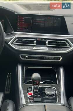 Позашляховик / Кросовер BMW X6 M 2020 в 