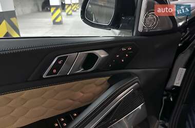Позашляховик / Кросовер BMW X6 M 2023 в 