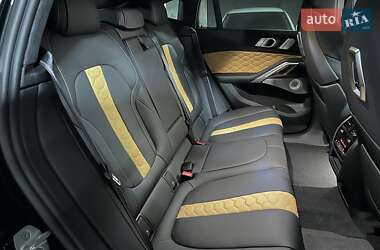 Позашляховик / Кросовер BMW X6 M 2023 в 