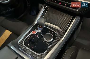 Позашляховик / Кросовер BMW X6 M 2023 в 