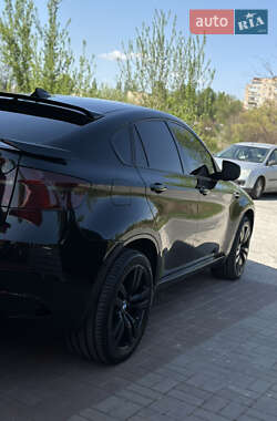 Внедорожник / Кроссовер BMW X6 M 2010 в 