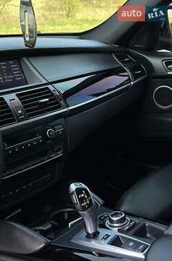 Внедорожник / Кроссовер BMW X6 M 2010 в 