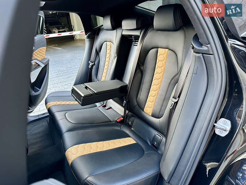Позашляховик / Кросовер BMW X6 M 2020 в Києві