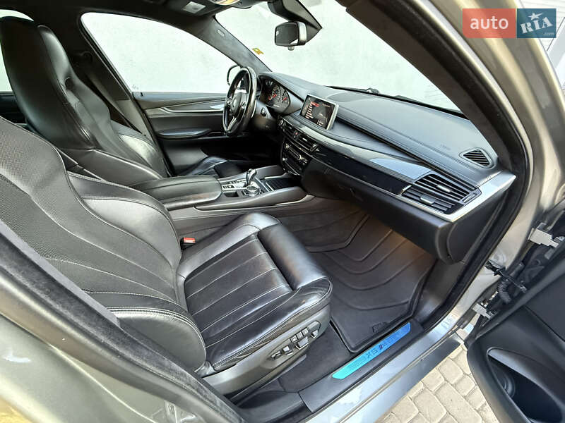 Внедорожник / Кроссовер BMW X6 M 2015 в Киеве