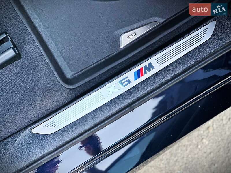 Внедорожник / Кроссовер BMW X6 M 2017 в Киеве
