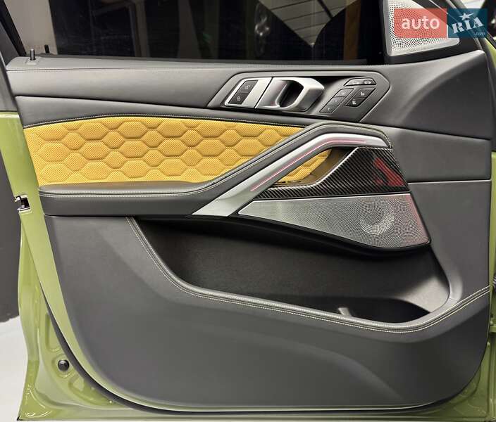 Внедорожник / Кроссовер BMW X6 M 2021 в Киеве