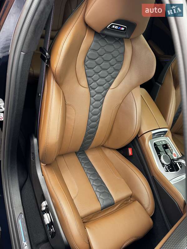 Позашляховик / Кросовер BMW X6 M 2021 в Києві