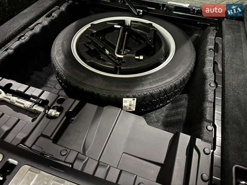 Позашляховик / Кросовер BMW X6 M 2021 в Києві