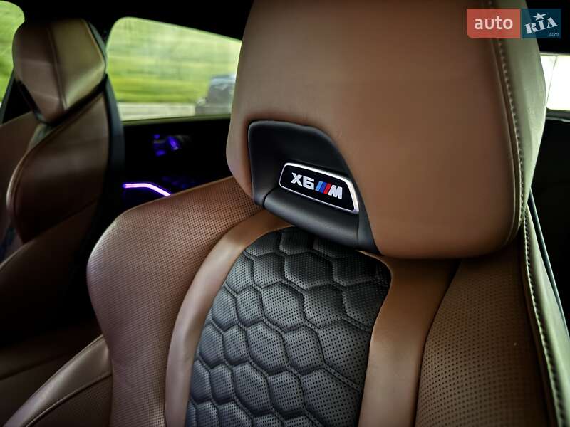 Позашляховик / Кросовер BMW X6 M 2021 в Києві