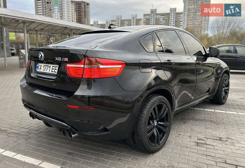 Внедорожник / Кроссовер BMW X6 M 2011 в Киеве