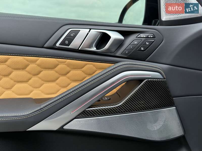 Позашляховик / Кросовер BMW X6 M 2022 в Києві