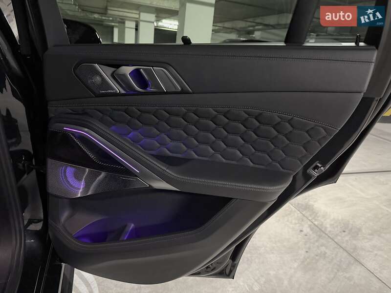 Внедорожник / Кроссовер BMW X6 M 2022 в Днепре фото 33 Внедорожник / Кроссовер BMW X6 M 2022 в Днепре