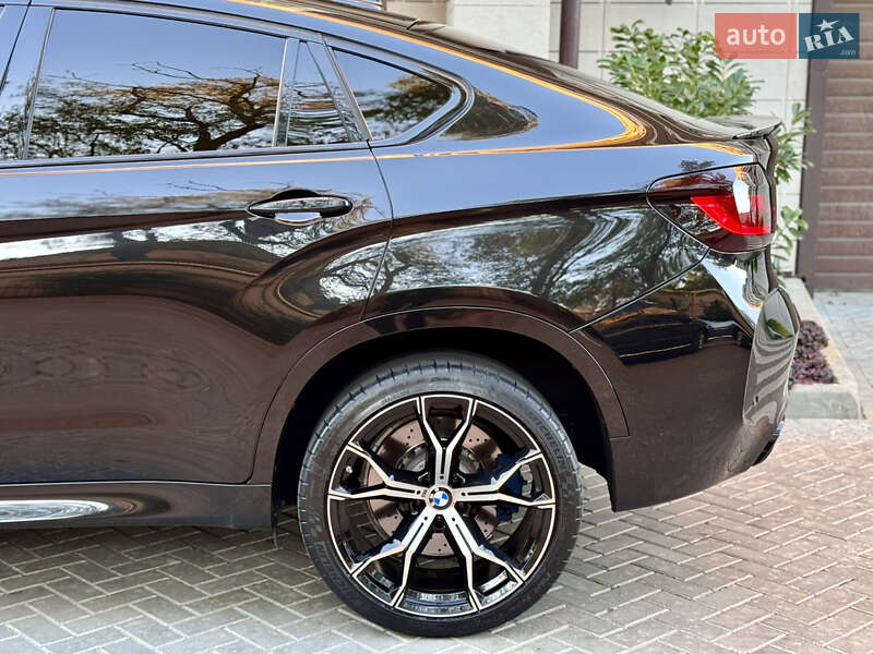 Позашляховик / Кросовер BMW X6 M 2015 в Одесі