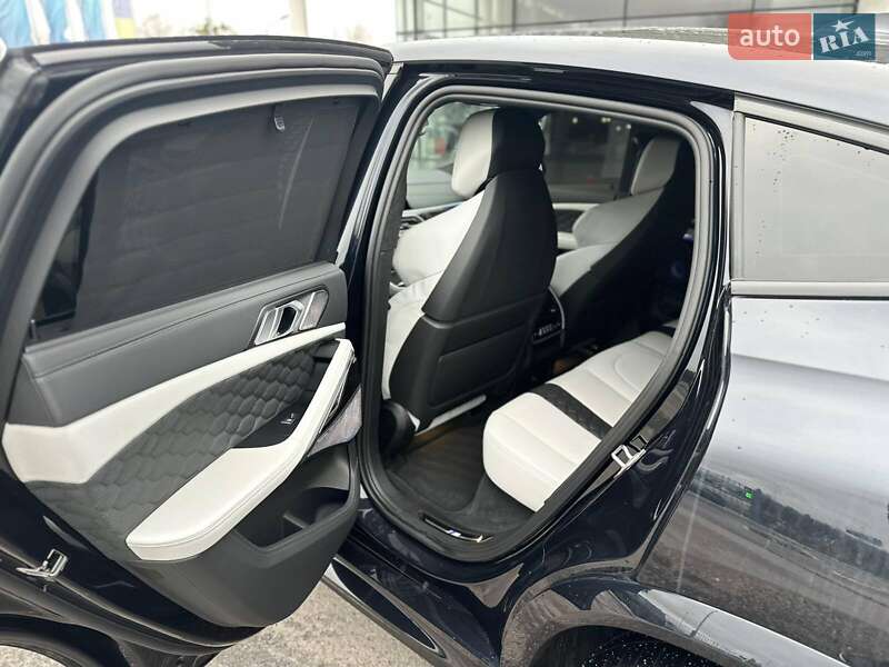 Внедорожник / Кроссовер BMW X6 M 2022 в Полтаве