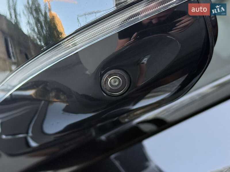 Внедорожник / Кроссовер BMW X6 M 2022 в Киеве