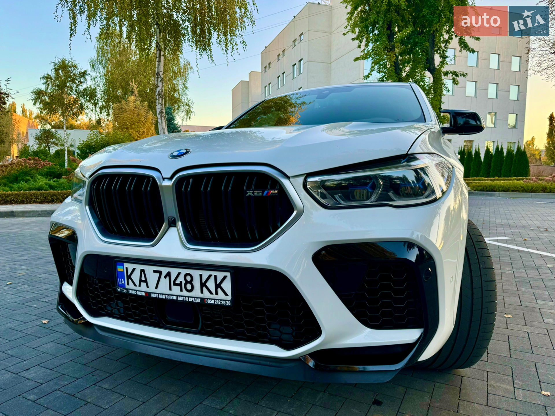2020 BMW X6 M - мініатюра 2