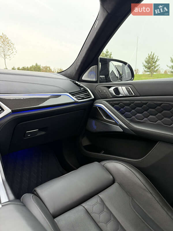 Внедорожник / Кроссовер BMW X6 M 2021 в Днепре