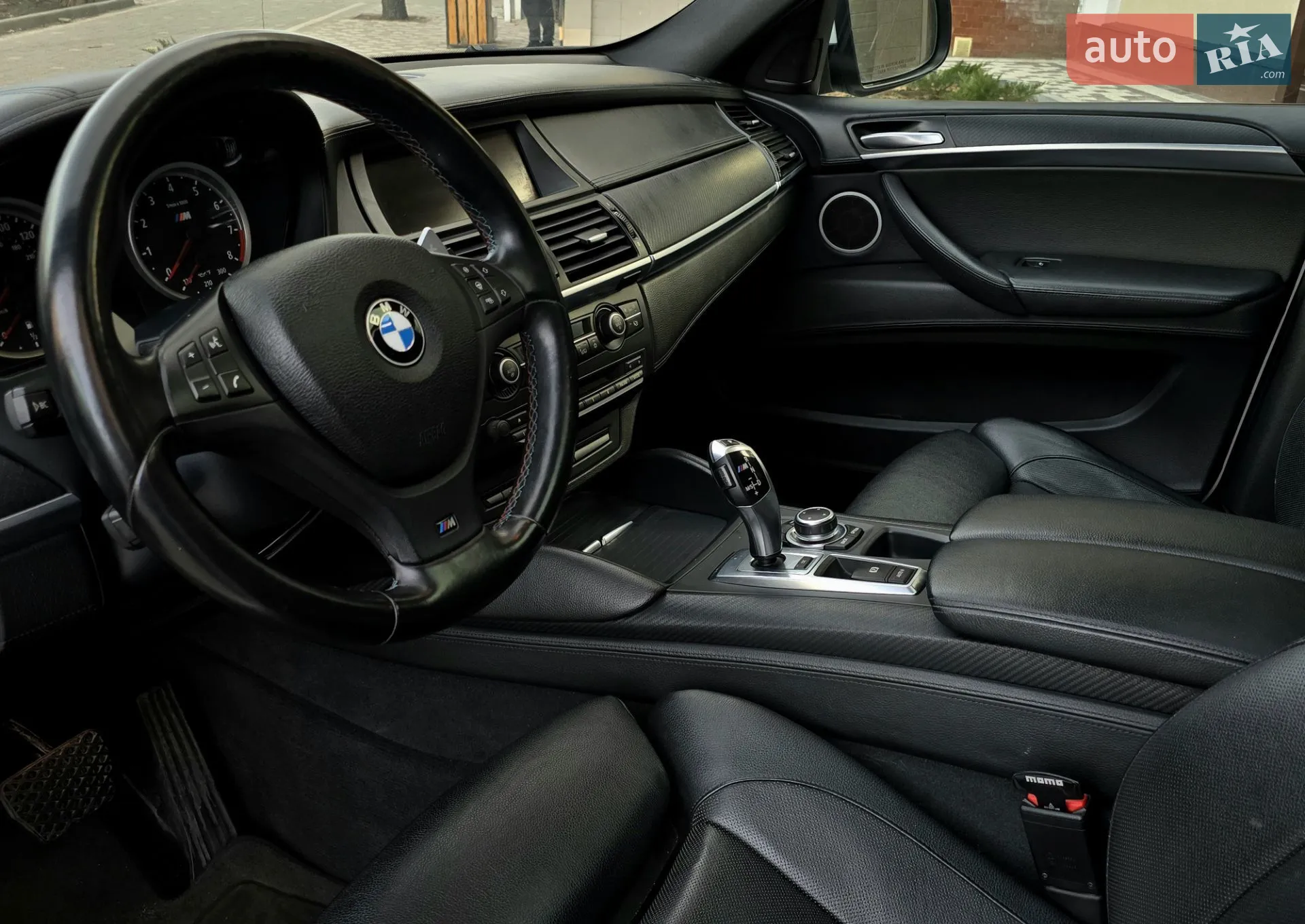 2010 BMW X6 M - мініатюра 9