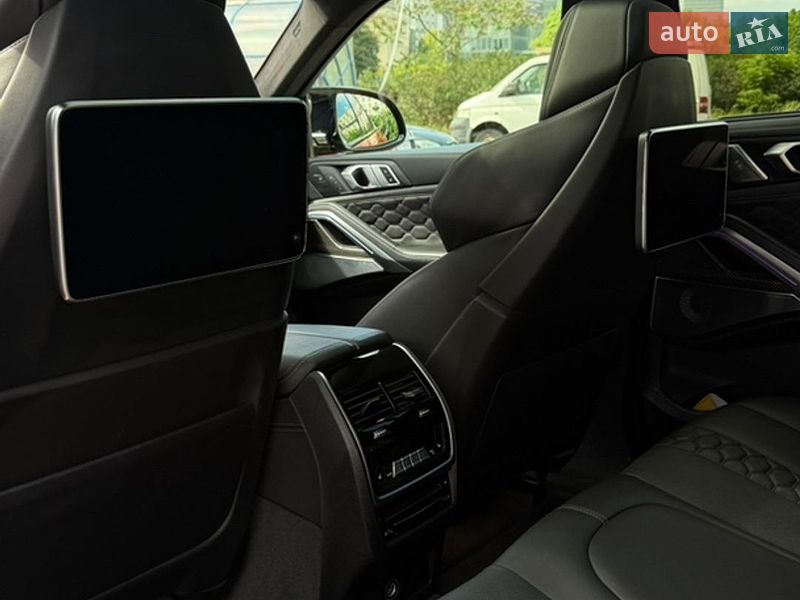 Внедорожник / Кроссовер BMW X6 M 2020 в Киеве