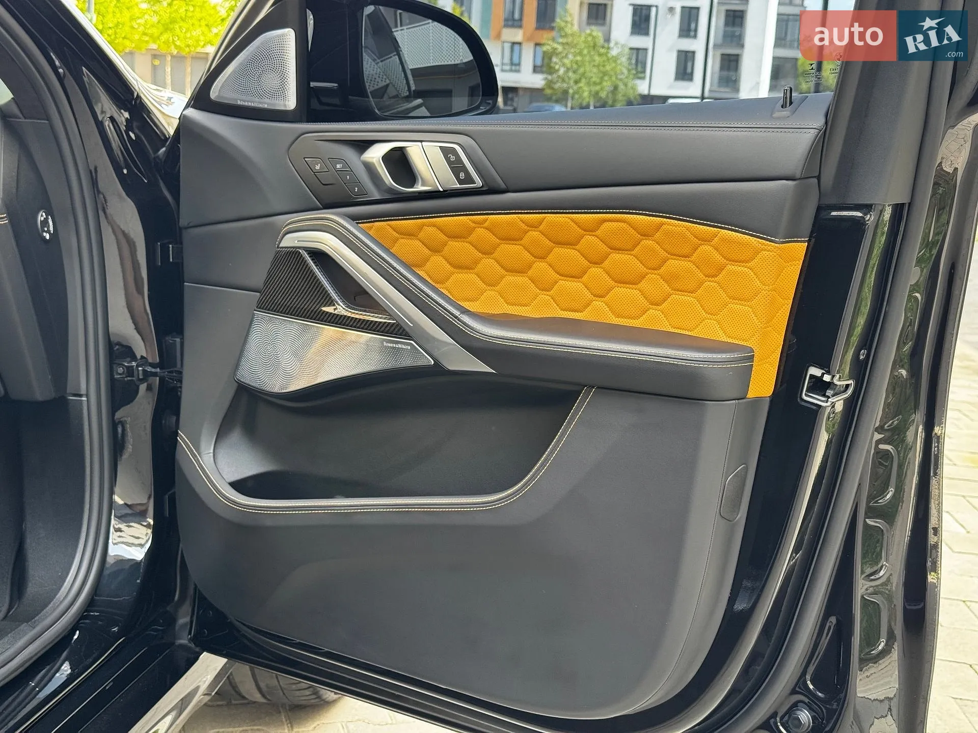 2020 BMW X6 M - мініатюра 51
