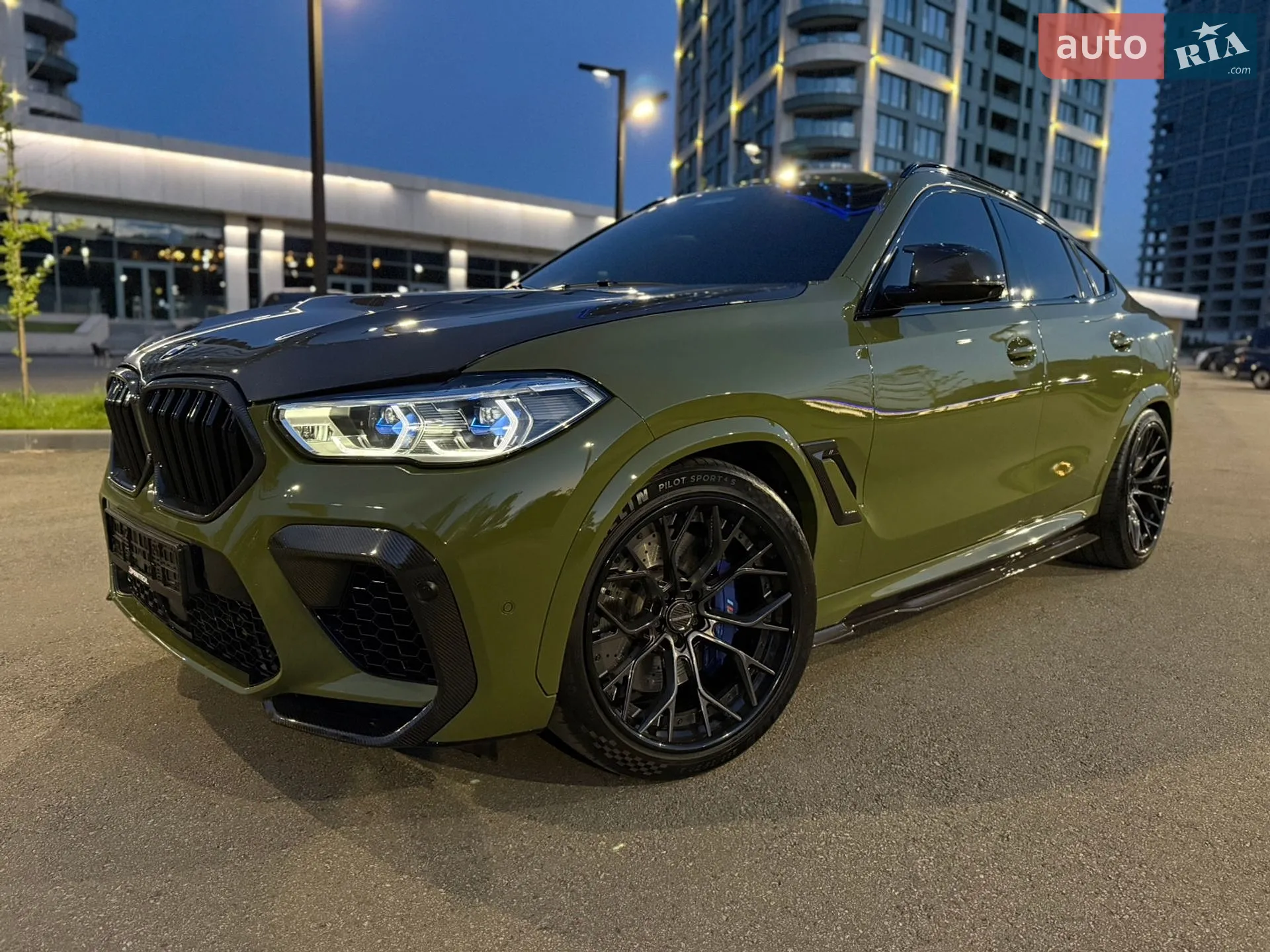2021 BMW X6 M - мініатюра 2