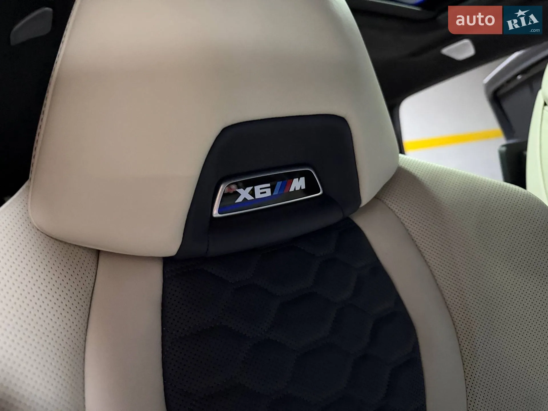 2022 BMW X6 M - мініатюра 123