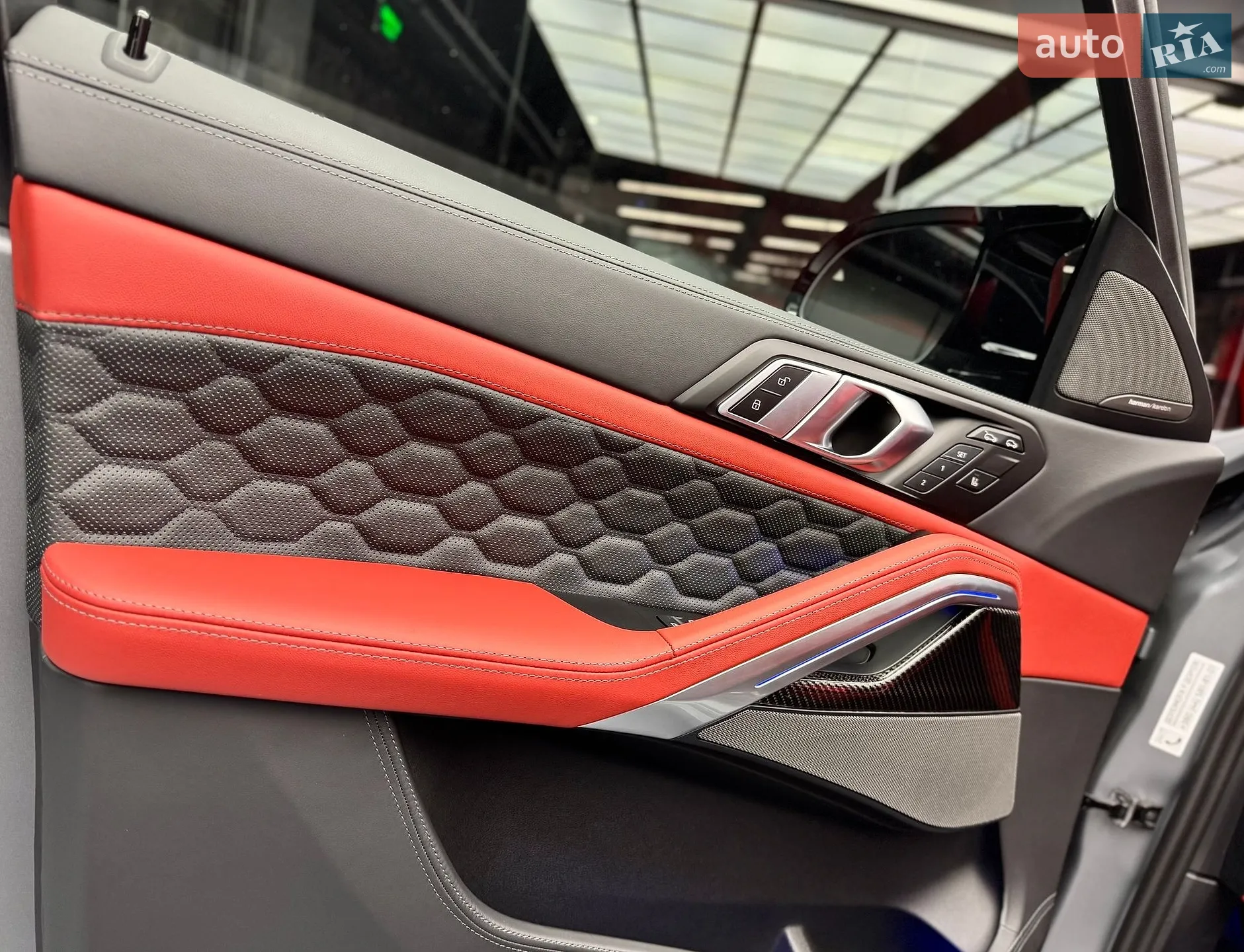 2023 BMW X6 M - мініатюра 29