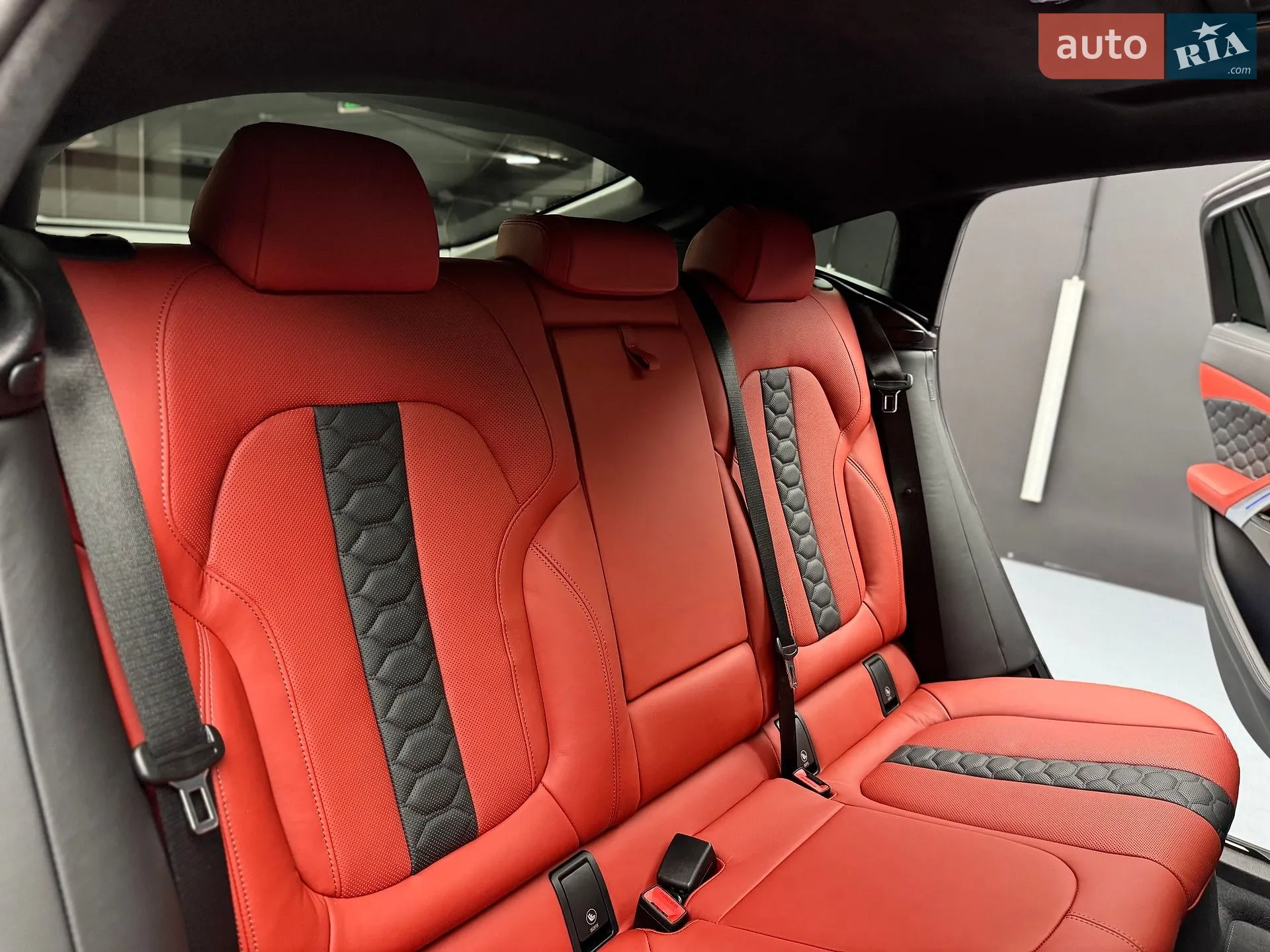 2023 BMW X6 M - мініатюра 54