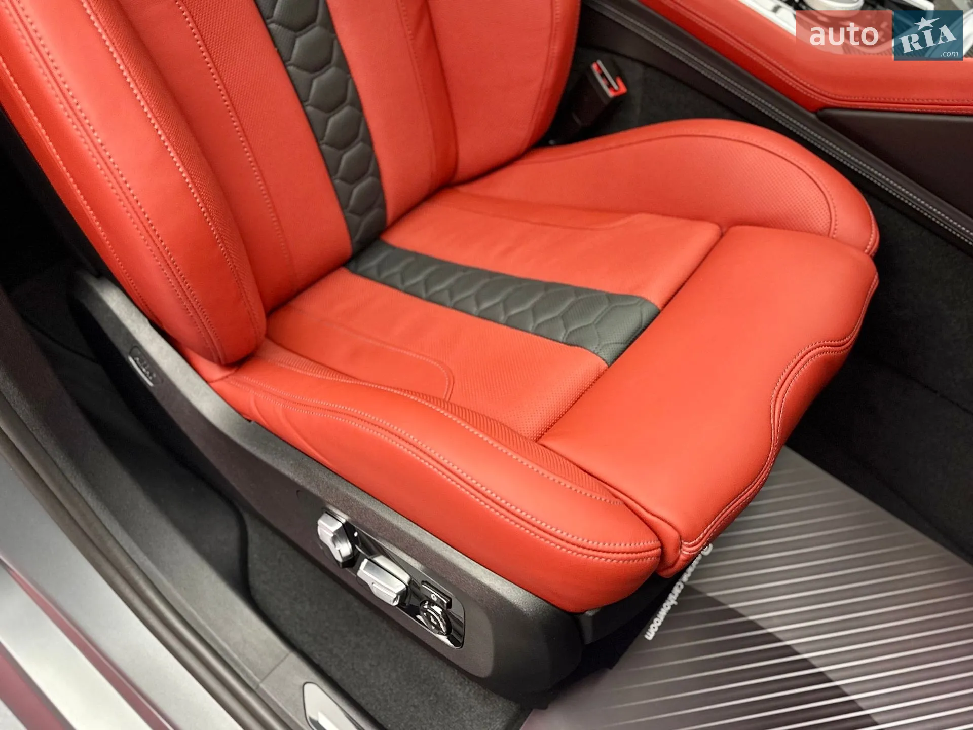 2023 BMW X6 M - мініатюра 64