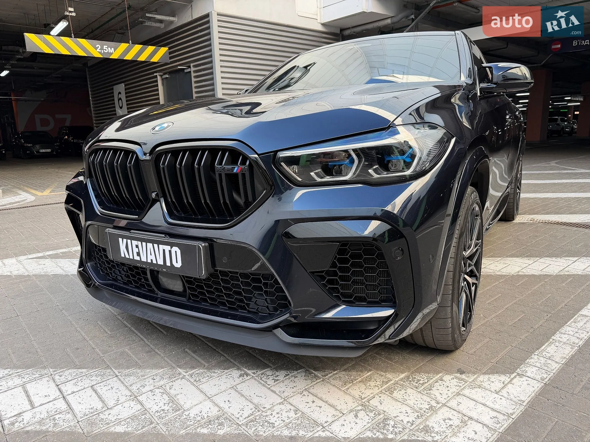 2022 BMW X6 M - мініатюра 6