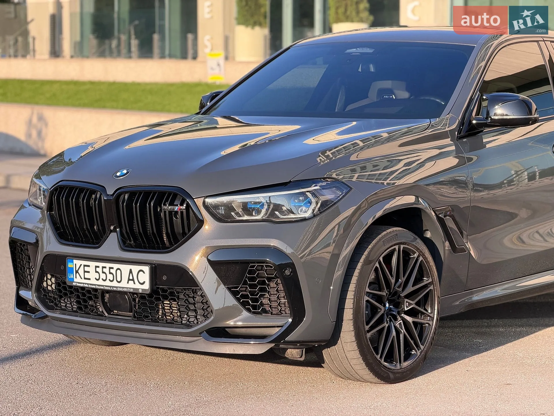 2022 BMW X6 M - мініатюра 3