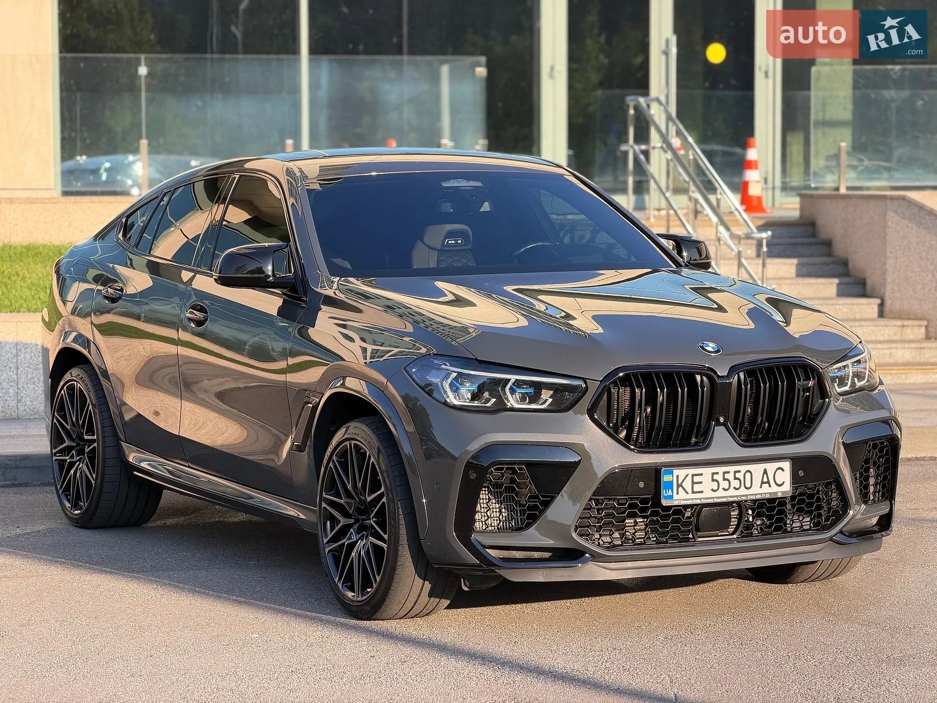 2022 BMW X6 M - мініатюра 5