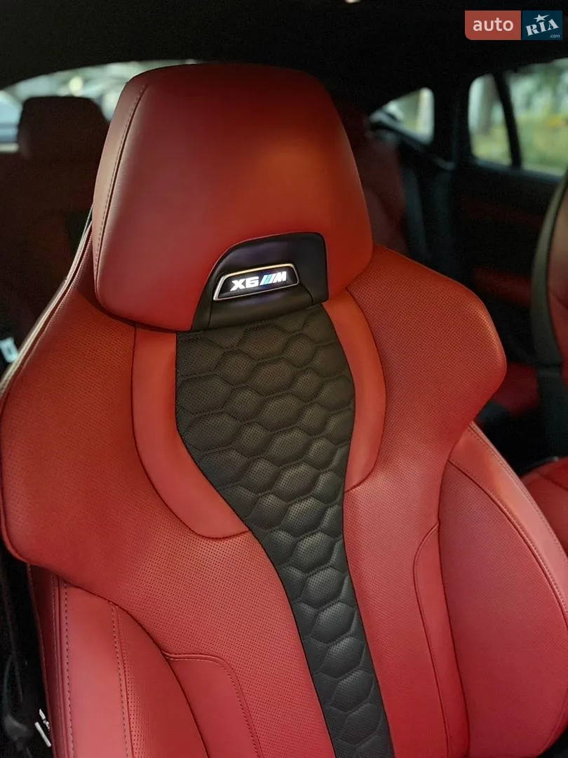 2022 BMW X6 M - мініатюра 18