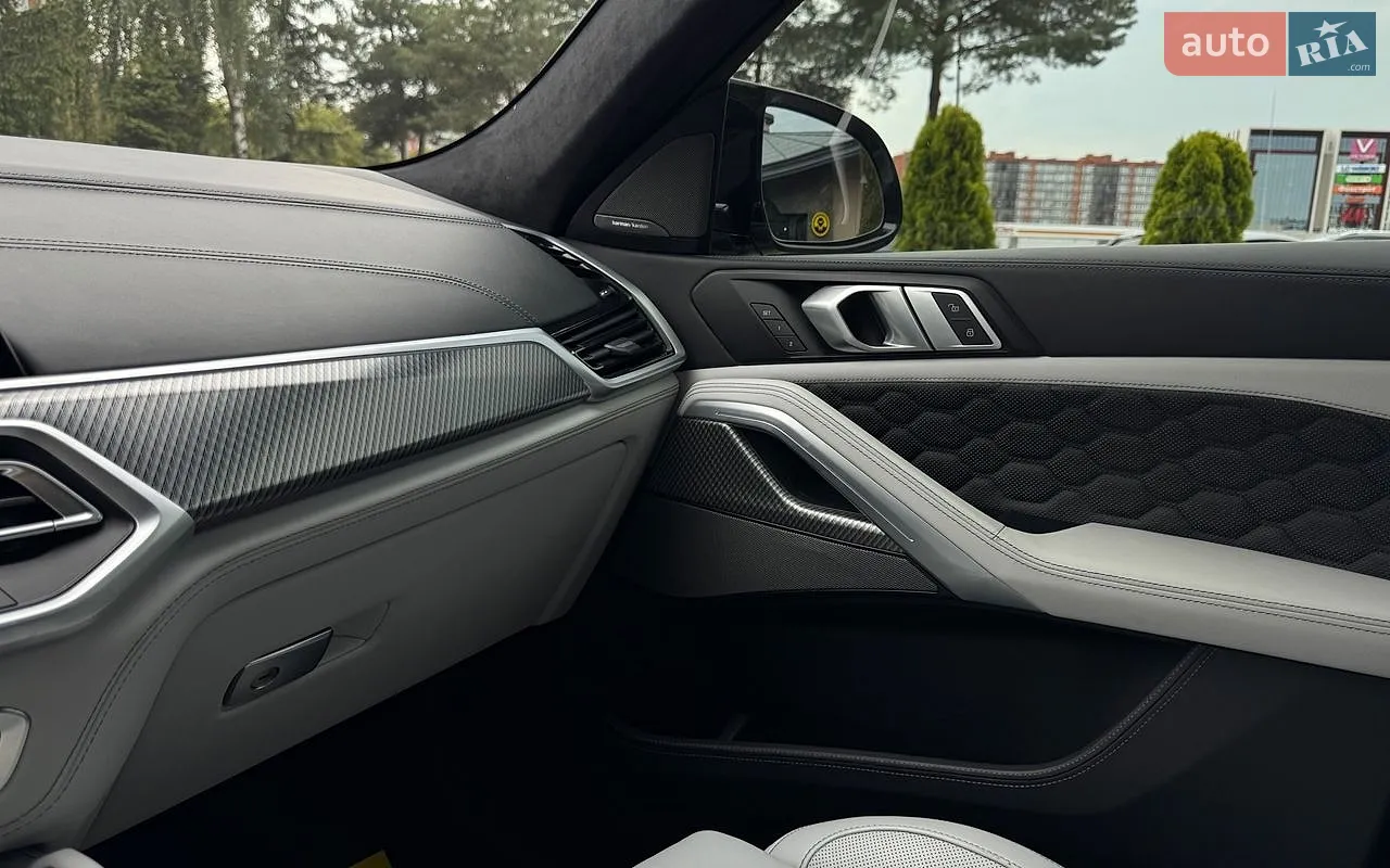 2022 BMW X6 M - мініатюра 35