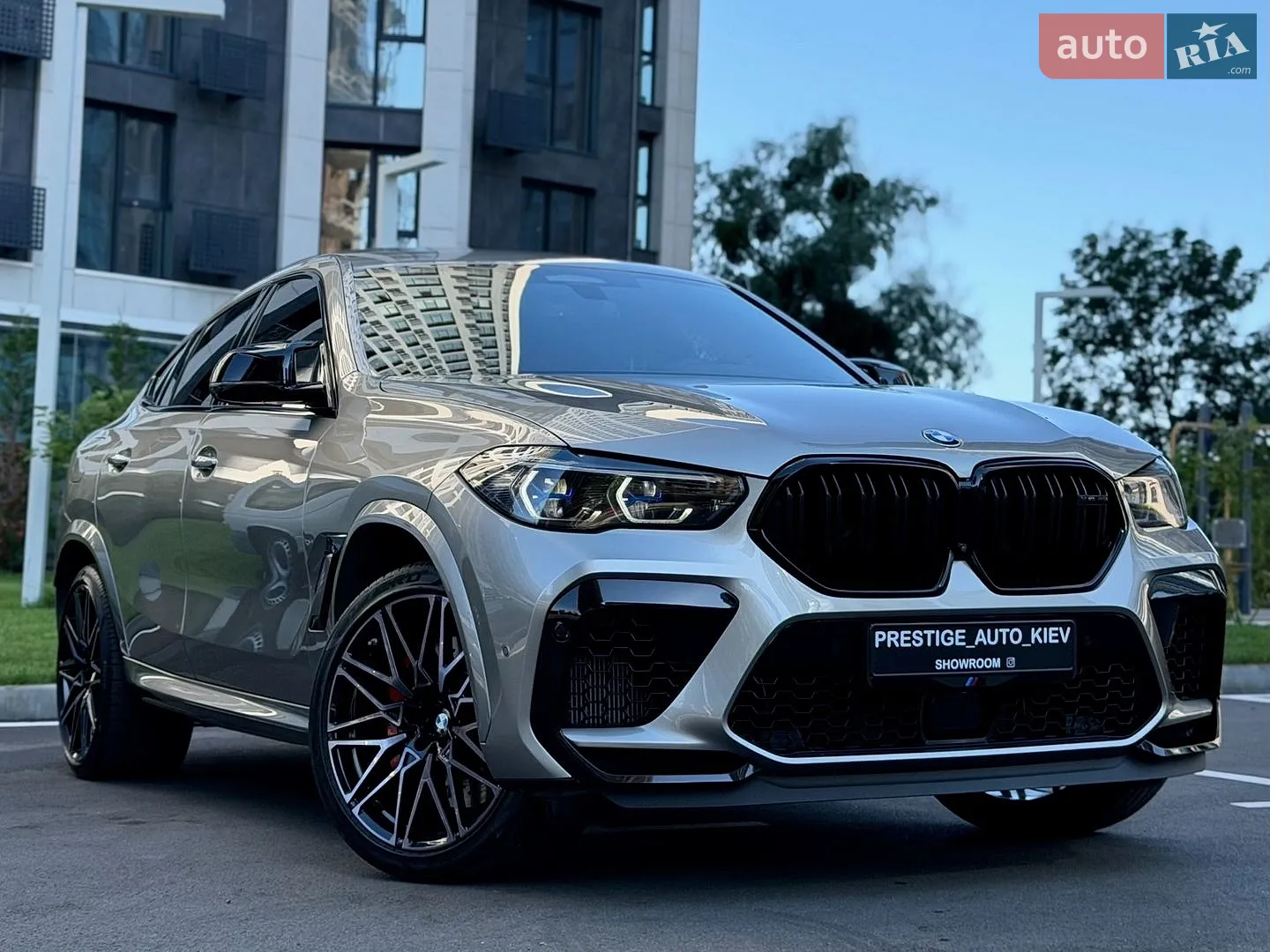 2022 BMW X6 M - мініатюра 3