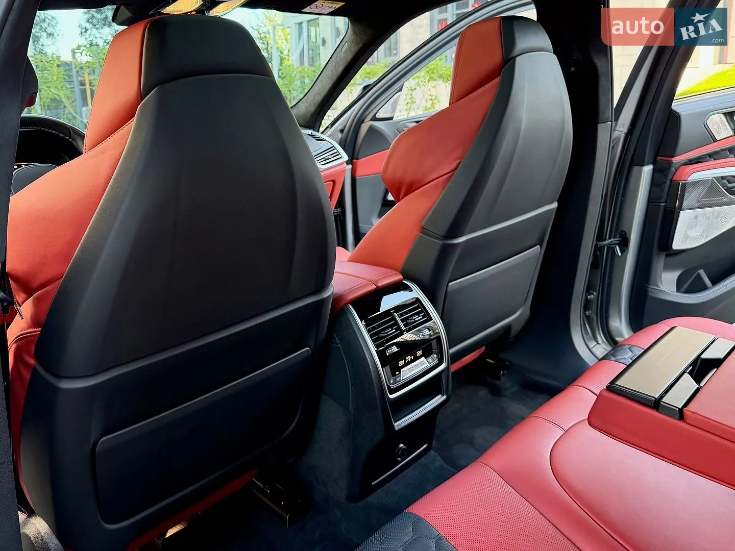 2022 BMW X6 M - мініатюра 48