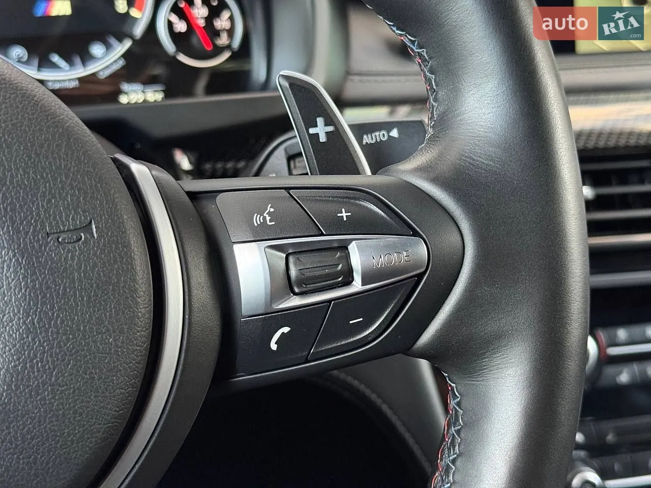 2015 BMW X6 M - мініатюра 37