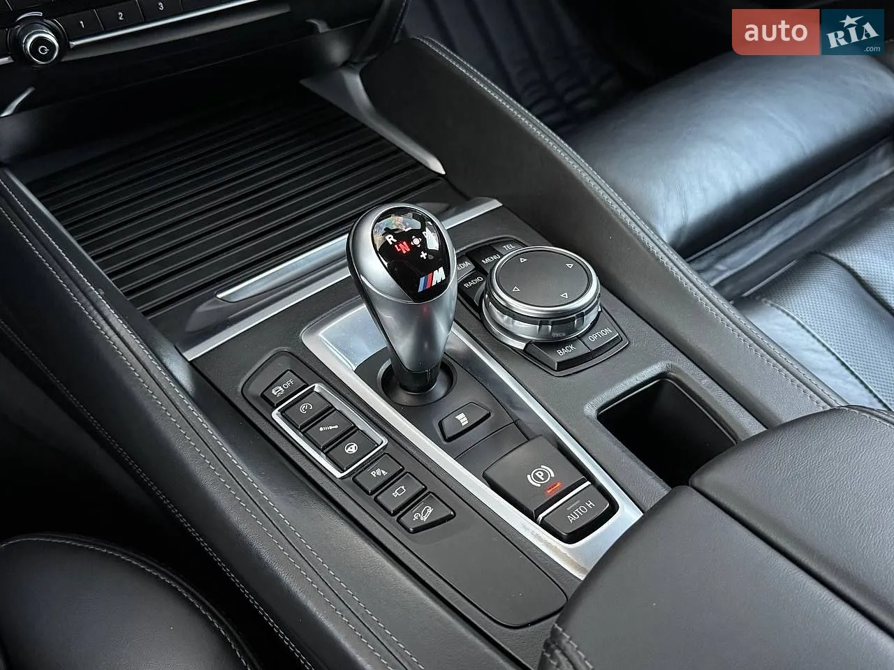 2015 BMW X6 M - мініатюра 50