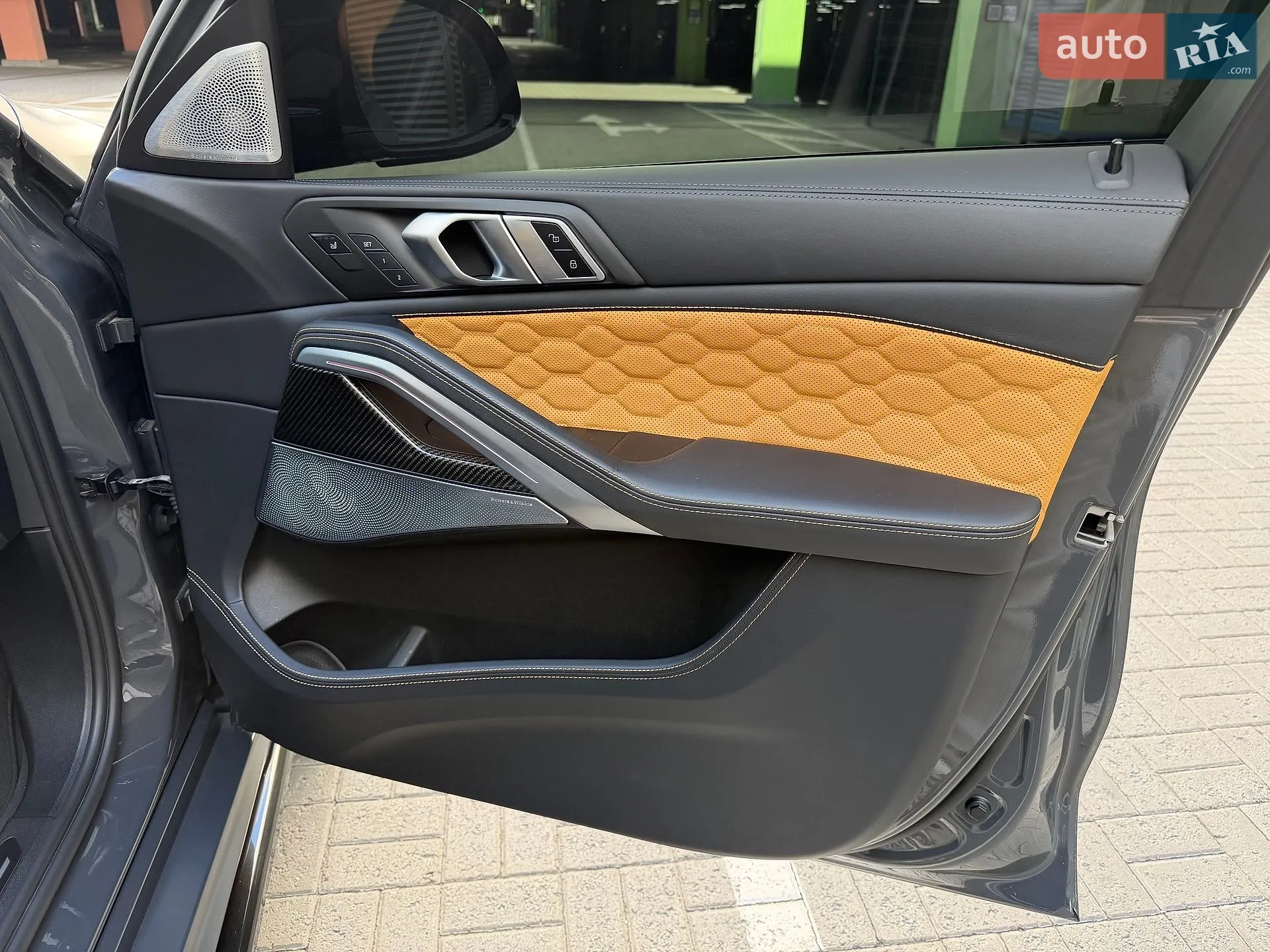 2021 BMW X6 M - мініатюра 20