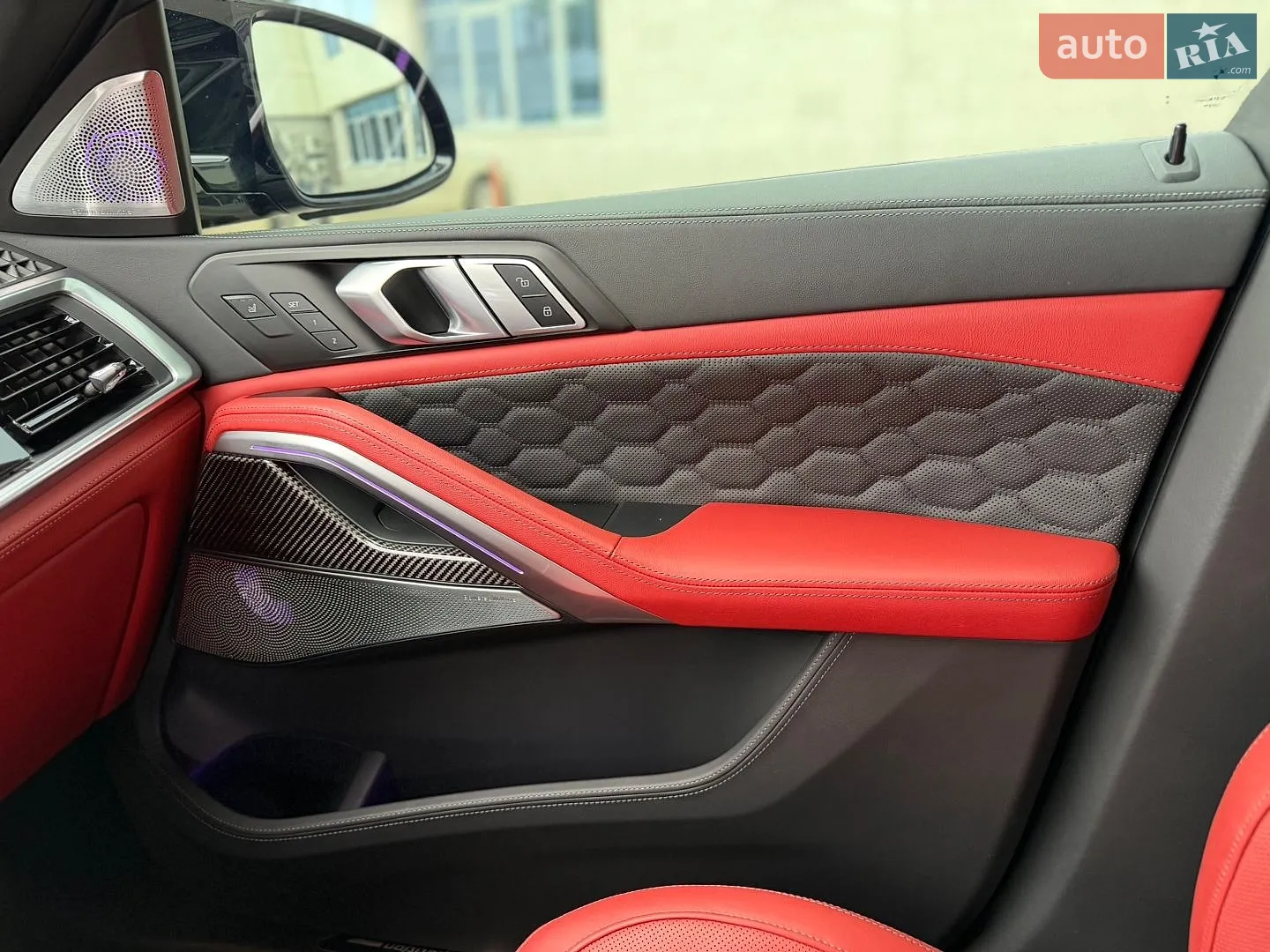 2023 BMW X6 M - мініатюра 35