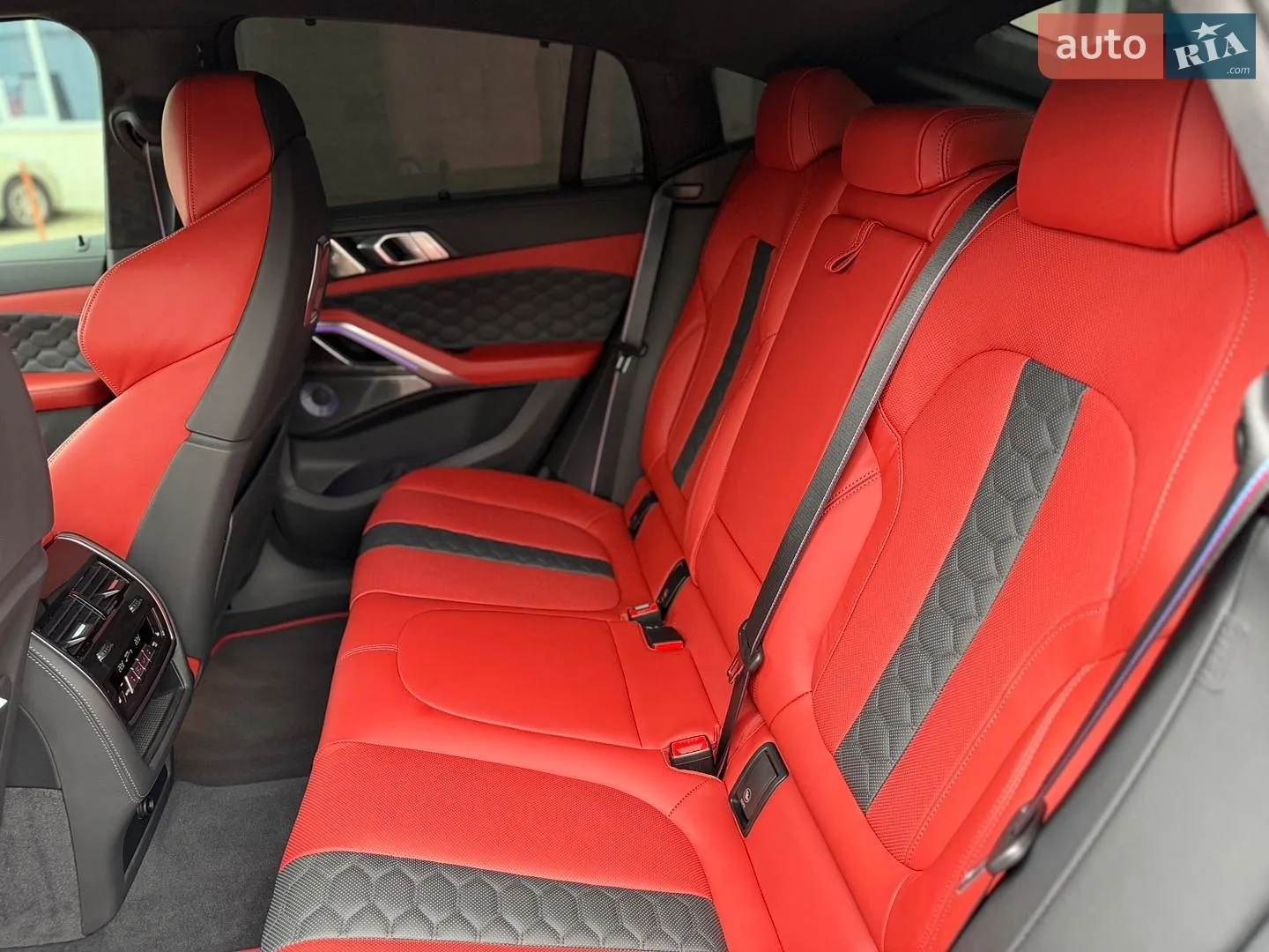 2023 BMW X6 M - мініатюра 40