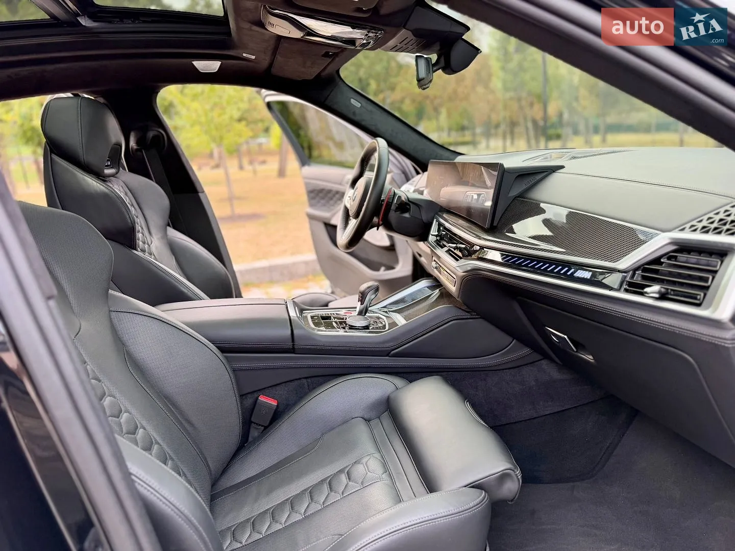 2024 BMW X6 M - мініатюра 31
