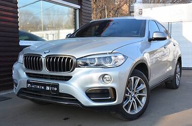 Позашляховик / Кросовер BMW X6 2017 в 