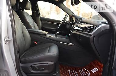 Позашляховик / Кросовер BMW X6 2017 в 
