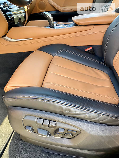 Внедорожник / Кроссовер BMW X6 2015 в Киеве